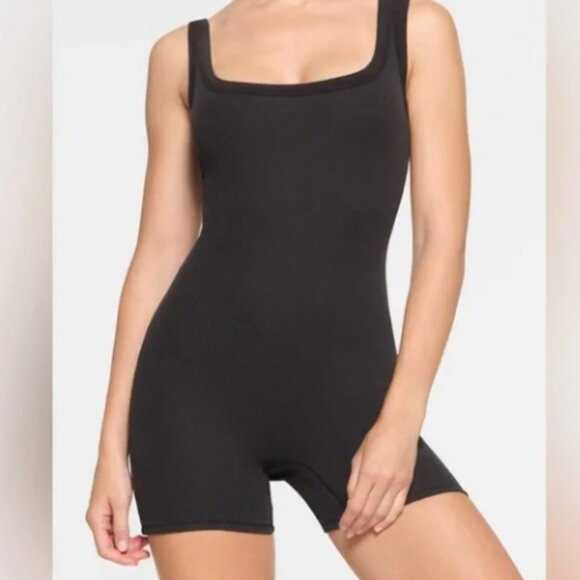 SKIMS Tops - SKIMS Cotton Rib Onesie Womens XS Soot Black Strap Short Mid Thigh Bodysuit NWT